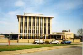 [photo, Dix Building, Spring Grove Hospital Center, Catonsville, Maryland]