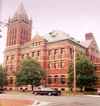 [photo, Allegany County Courthouse, Cumberland, Maryland]