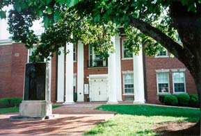 [photo, Calvert County Courthouse, Prince Frederick, Maryland]